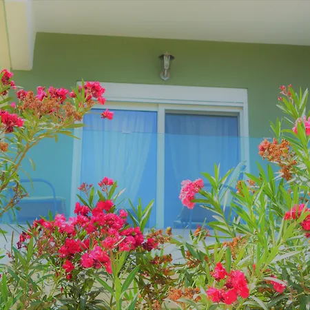 Anelia Boutique Studios & Apartments-3
